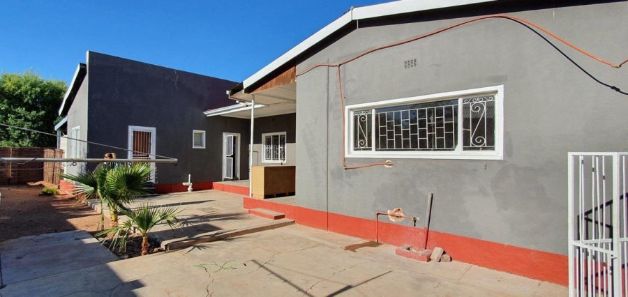 0 Bedroom Property for Sale in Upington Rural Northern Cape